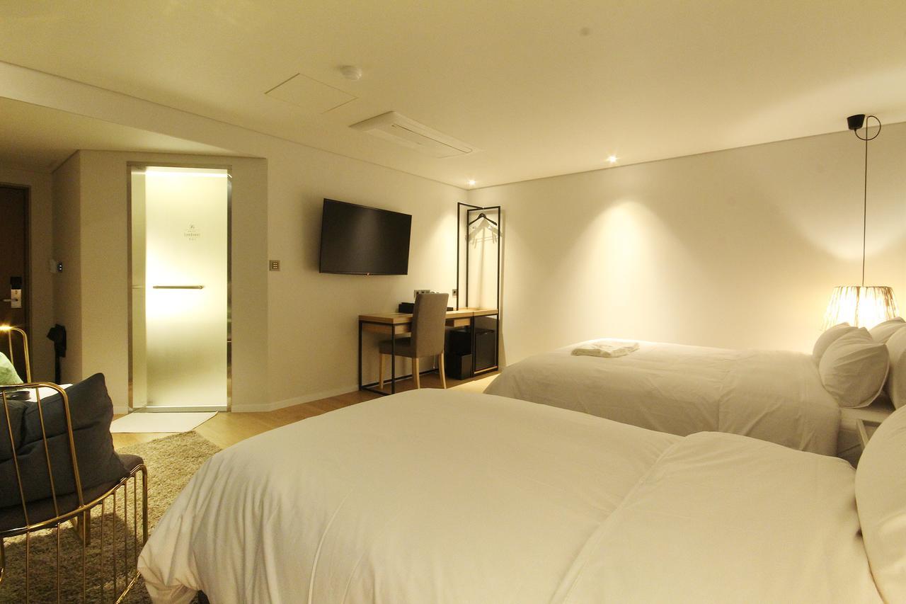 Hotel Londoner Hwamyeong Μπουσάν Εξωτερικό φωτογραφία