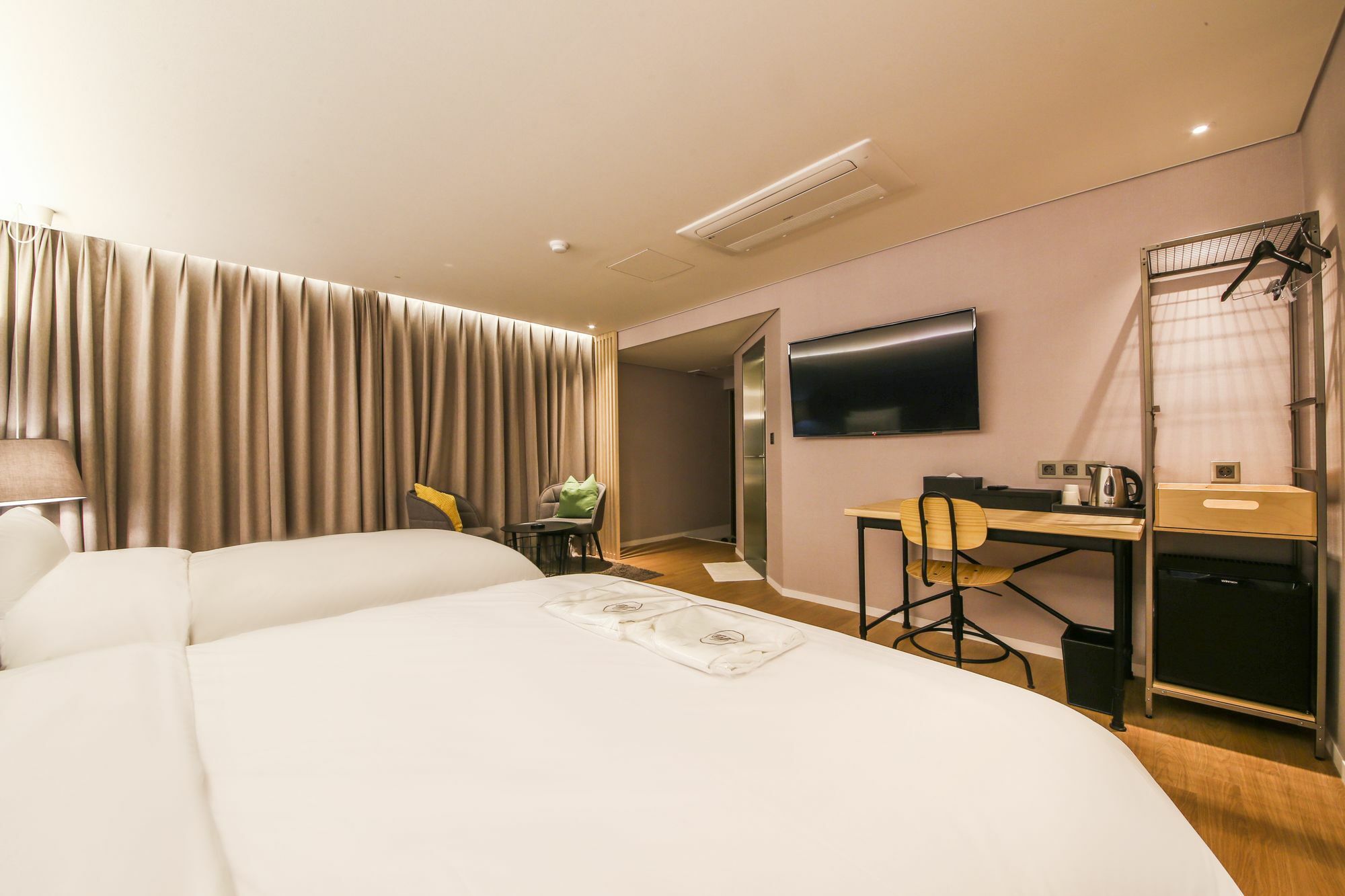 Hotel Londoner Hwamyeong Μπουσάν Εξωτερικό φωτογραφία